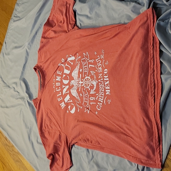 T-Shirt - MAKE A OFFER